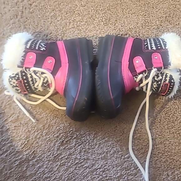 London Fog Pink and Gray Kids Winter Snow Boots - Picture 7 of 9